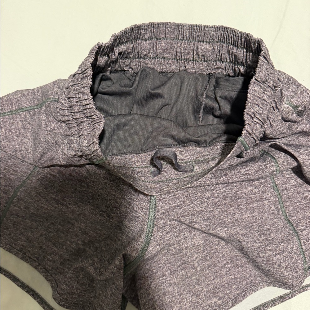Women's Heathered Grey Athletic Shorts LULULEMON - Picture 2 of 3
